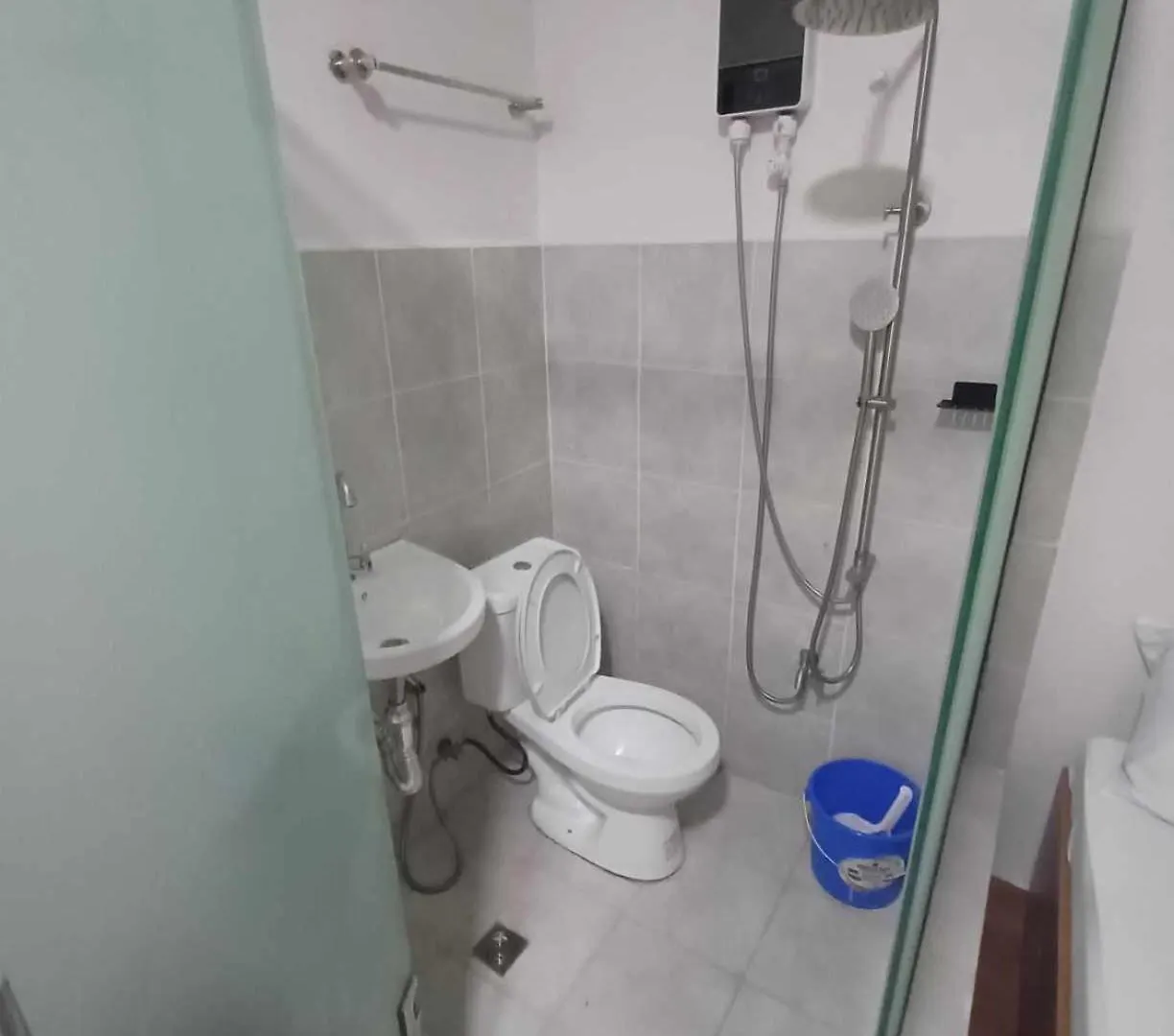 Gren Place Near Baclaran Airport Road By Reddoorz Manila Philippines